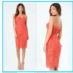 Midi lace dress